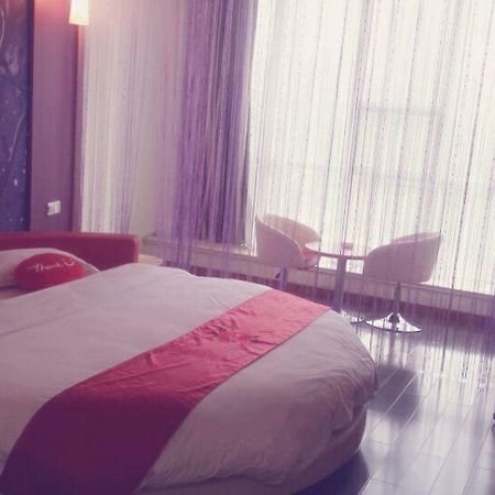 Thank Inn Chain Hotel Shanxi Lvliang Lishi Beichuanghe Road Luliang  Luaran gambar